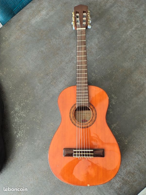 Guitare classique 3/4 STAGG (image 1)