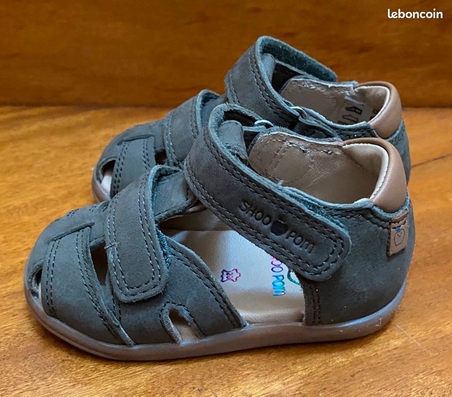 Chaussures bébé premiers pas taille 20 Chaussures