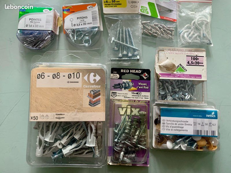 Lot De Boîtes De Rangement Clous Et Vis - Quincaillerie Bricolage Visserie - Occasion