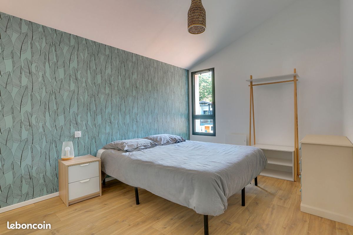 Propriété 8 pièces 198 m² - Bassussarry 64200 (image principale 9)