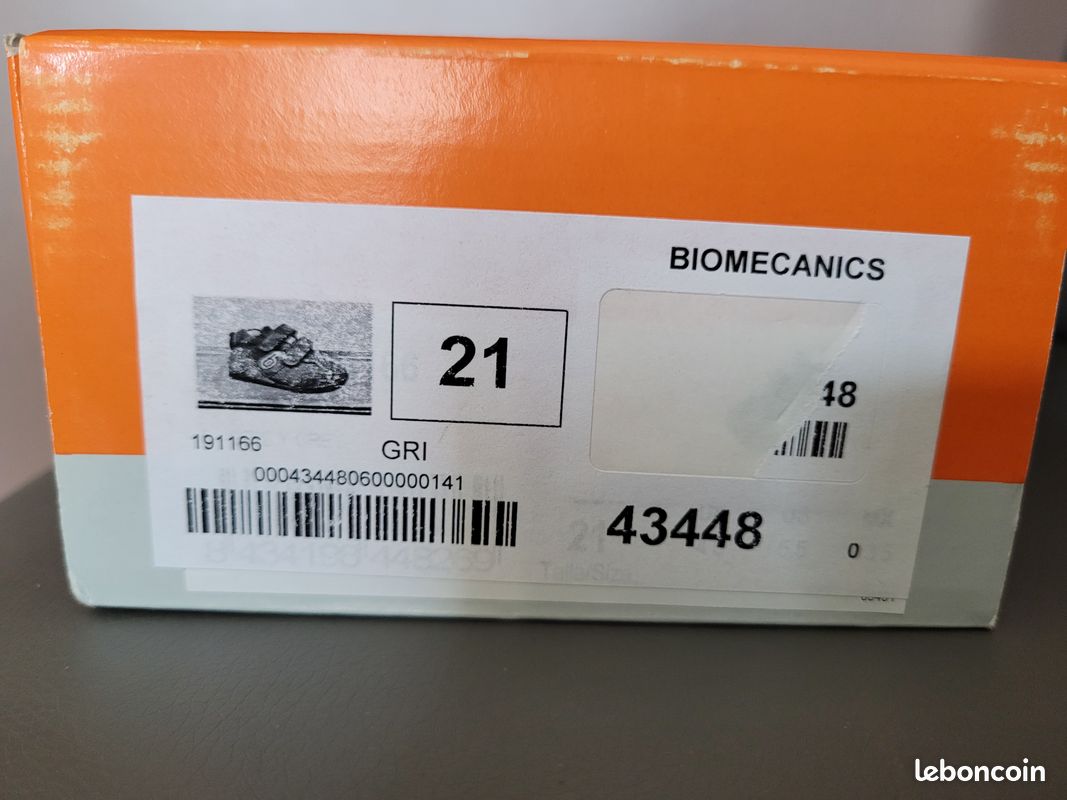 Paire de basket BIOMECANICS T21 (image 5)