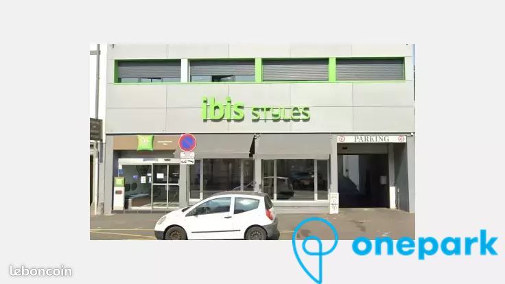 Parking 12 m² · à Clermont-Ferrand · 12 m² · 117 €/mois