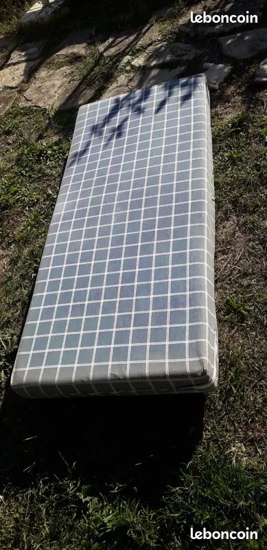 Matelas lit bébé (image 1)