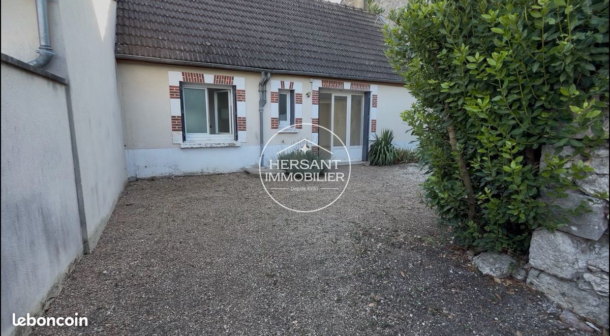 Maison 3 pièces 76 m² · à Meung-sur-Loire · 76 m² · 740 €