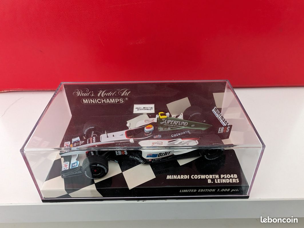 Minichamps 1/43 - Minardi Cosworth PS04B - B.Leinders - Limited 