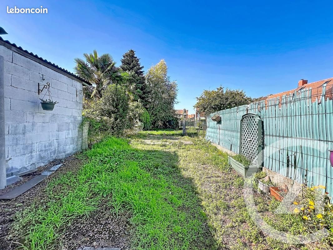 Maison 4 pièces 111 m² · à Tourcoing · 111 m² · 119 000 €