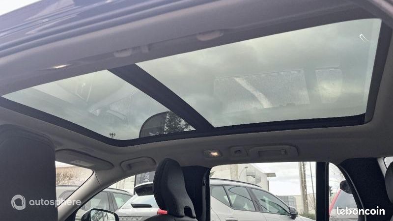 Volvo V60 B4 197ch Ultra Style Dark DCT 7 (image 22)