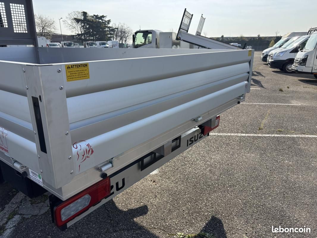 Isuzu M21 TT HEAVY PLATEAU+GRUE FASSI F30M.0.23 120 R.J (image 10)