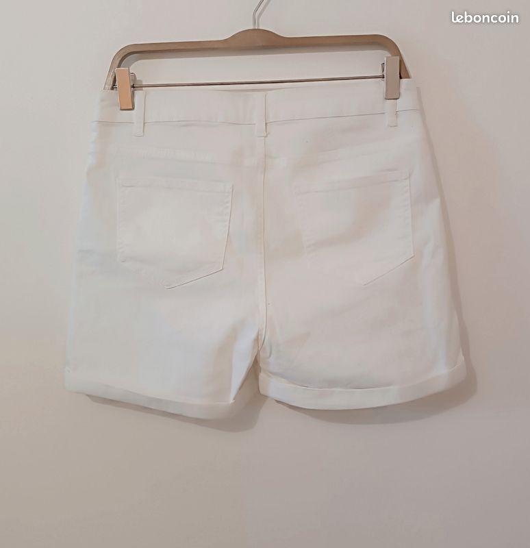 Short taille 40 la halle (image 2)