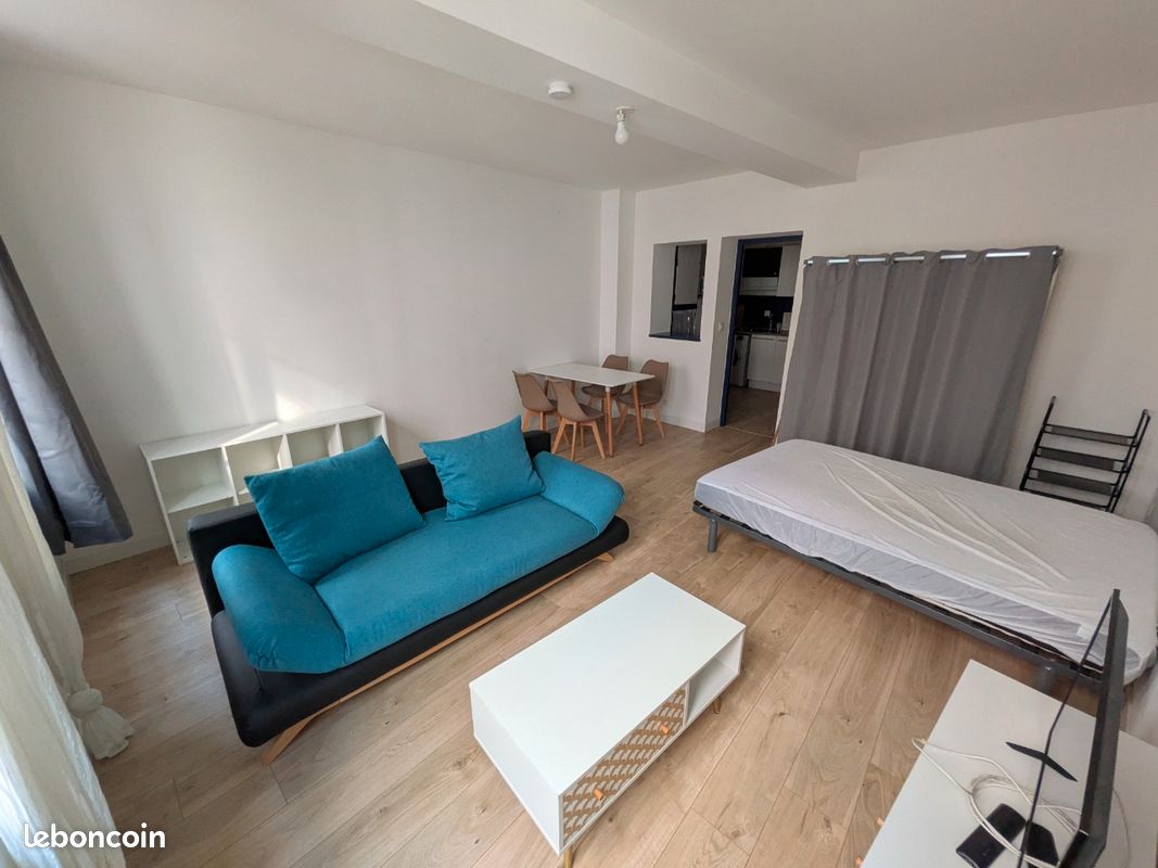 Appartement 1 pièce 33 m² · à Castres · 33 m² · 450 €
