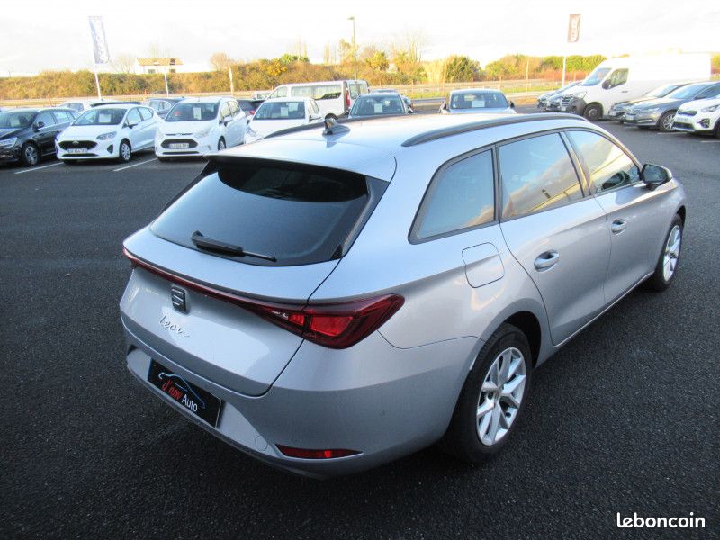 Seat LEON ST 2.0 TDI 150CH STYLE BUSINESS DSG7 (image 4)