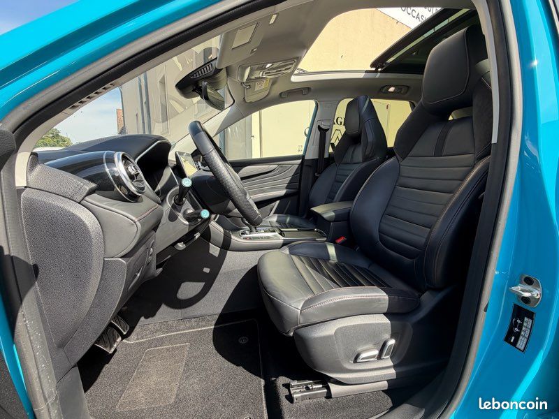 MG EHS PHASE 2 LUXURY PHEV 1.5 T-GDI 258 HYBRIDE TOIT OUVRANT / CARPLAY / CAMERA 360 / 1ère Main (image 8)