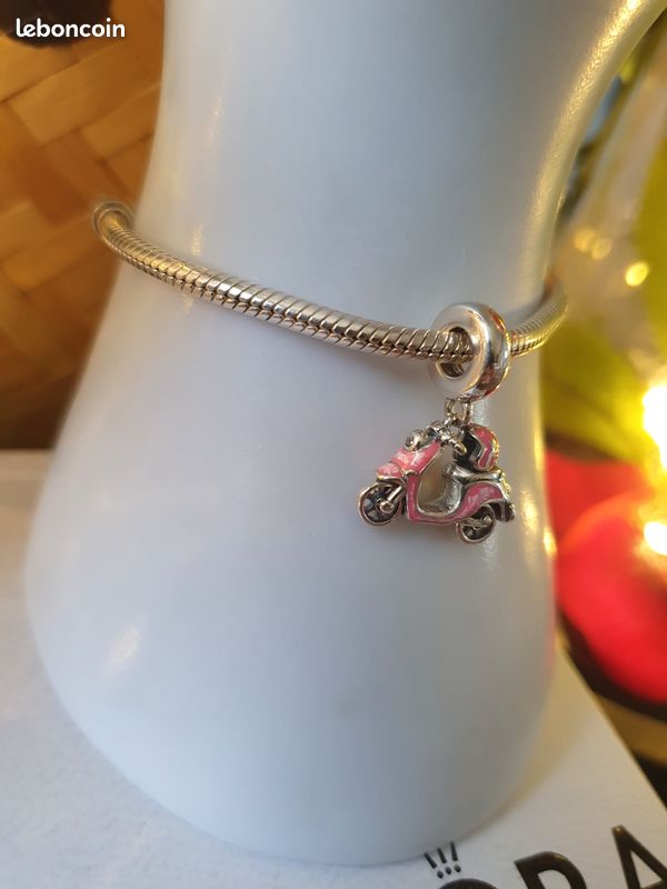 Charm scooter Rose (image 2)