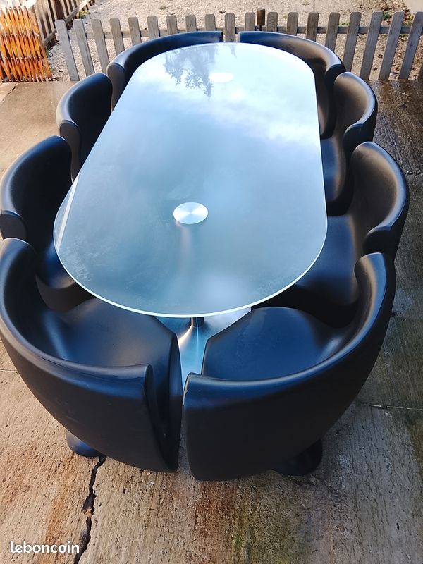 Ensemble table et fauteuils design italien Myyour (image 1)