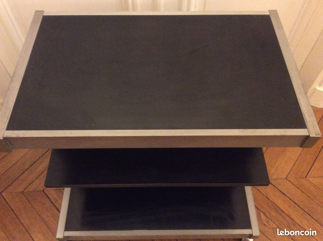 Meuble TV métal gris clair (image 2)