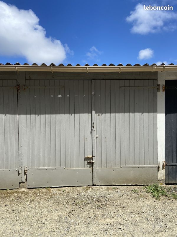 Parking 17 m² · à Saint-Malo · 17 m² · 107 €