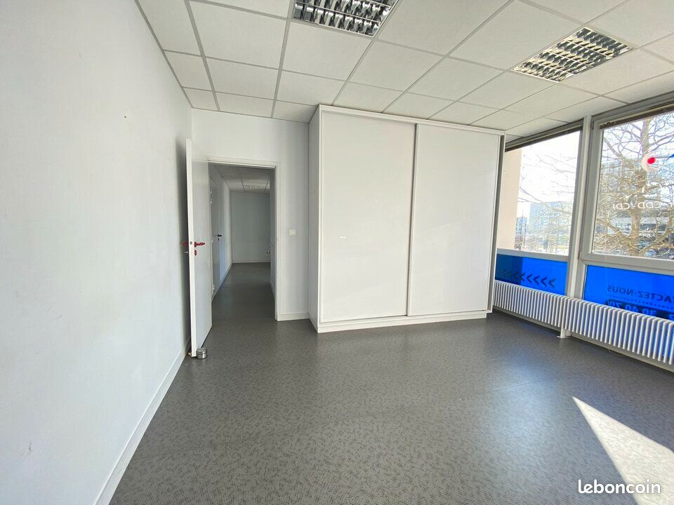 Bureaux 56 m² RENNES (image 8)