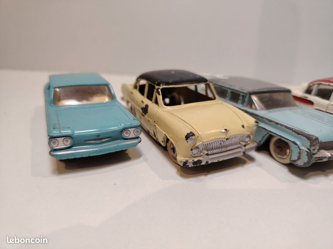 Dinky Toys France Lot de 2 utilitaires - Collection