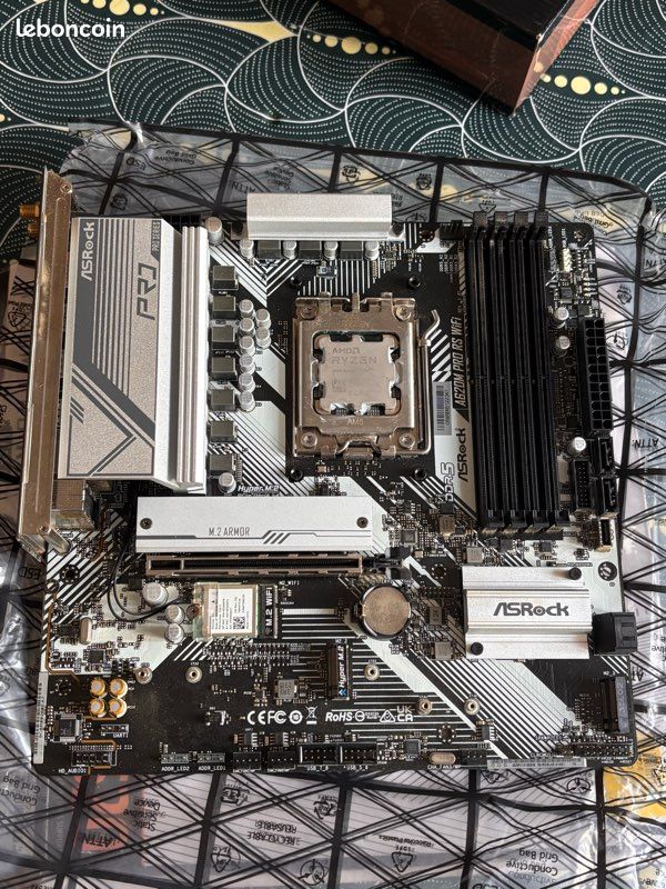 Ryzen 5 7500F + A620M WiFi ASRock - Accessoires informatique
