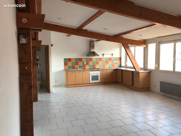 L'ISLE SUR LE DOUBS F2 3ème étage de 55 m²