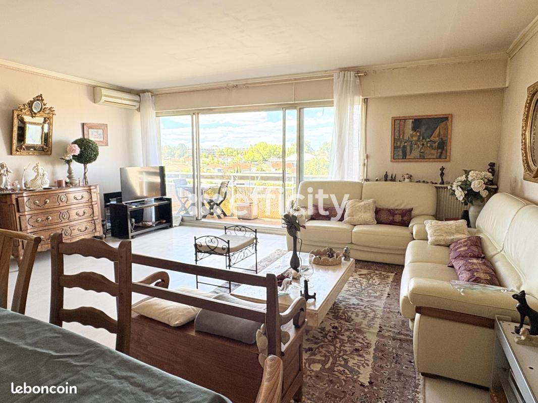Appartement 3 pièces 99 m² · à Bordeaux · 99 m² · 350 000 €