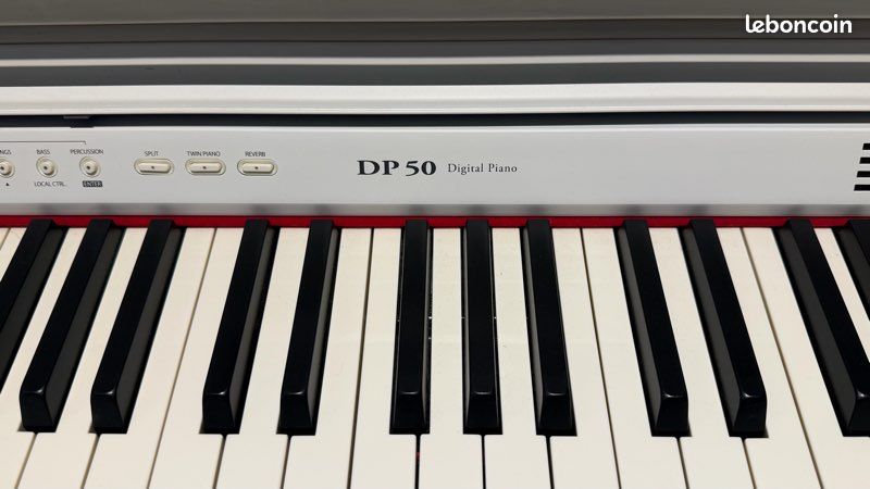 Piano (image 3)