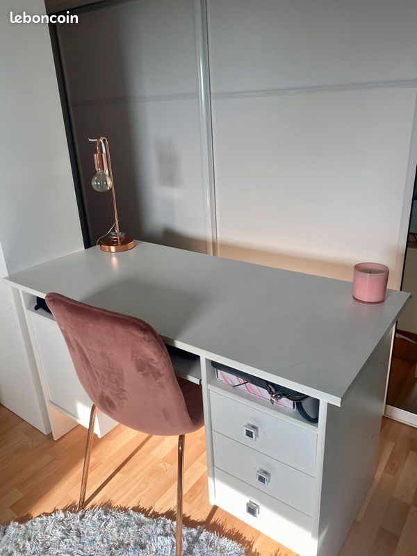 Bureau blanc (image 1)