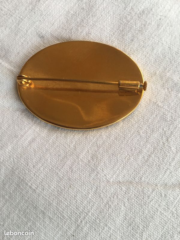 Broche Vintage Ovale Des Années 70 - Métal Doré, Perles Et Cabochon Miel - Occasion