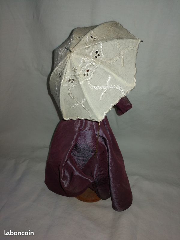 Santon d'art habillé - Arlésienne en violet (image 4)