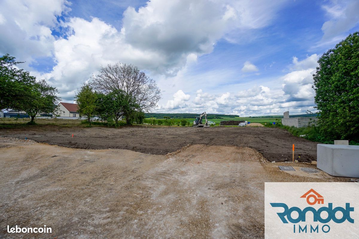 Terrain 543 m² · à Marcilly-sur-Tille · 543 m² · 72 500 €