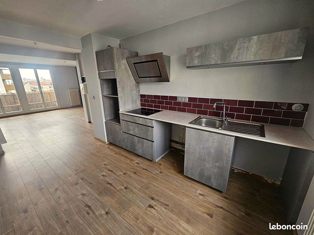 Appartement 3 pièces 69 m² · à Clermont-Ferrand · 69 m² · 880 €/mois