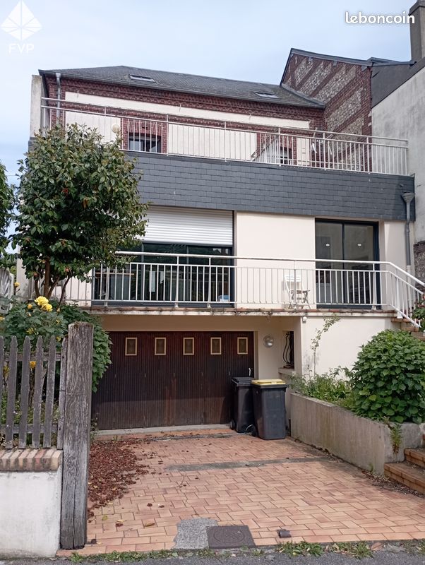 Maison de ville 8 pièces 160 m² (image 1)
