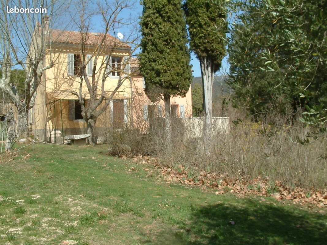 Maison pour 6 personnes dans la campagne d'Evenos (image 1)