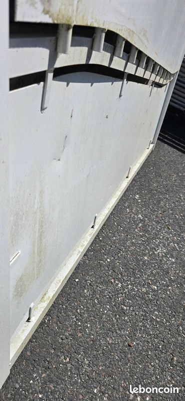 Portail blanc 2 battants en aluminium largeur 3.50m (image 5)