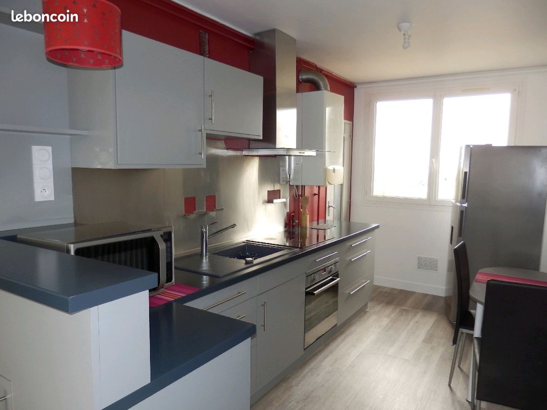 Appartement 3 pièces 69 m² · à Laval · 69 m² · 690 €