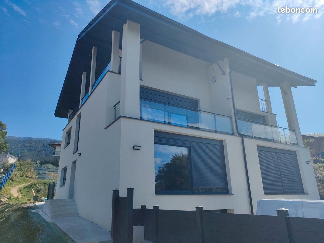Maison 10 pièces 283 m² · à Maxilly-sur-Léman · 283 m² · 1 450 000 €