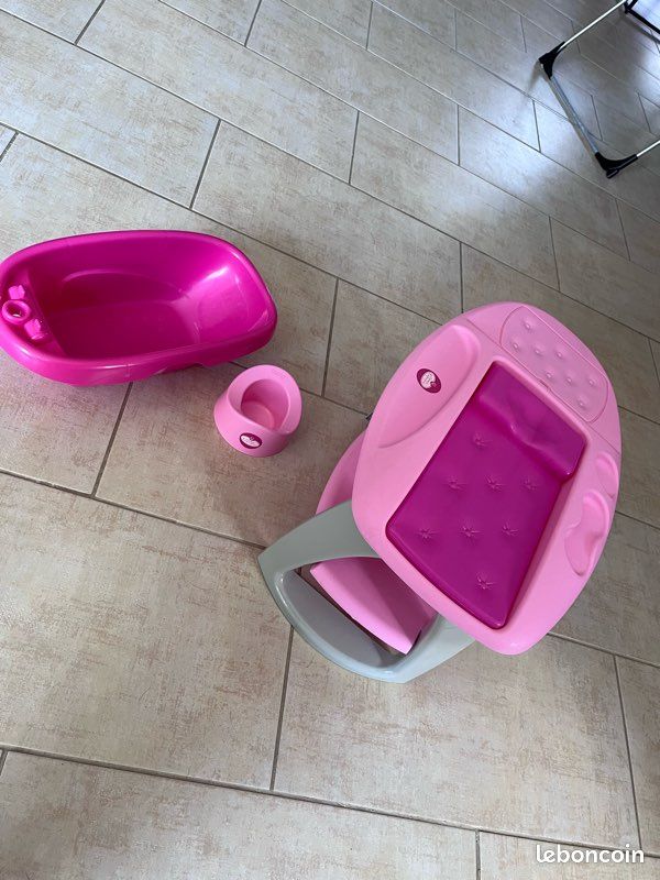 Table à langer poupons (image 1)
