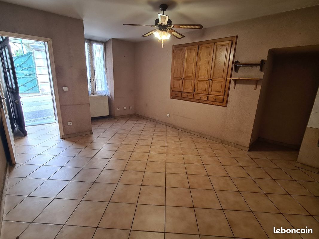 Maison 3 pièces 80 m² · à Grésy-sur-Isère · 80 m² · 65 000 €