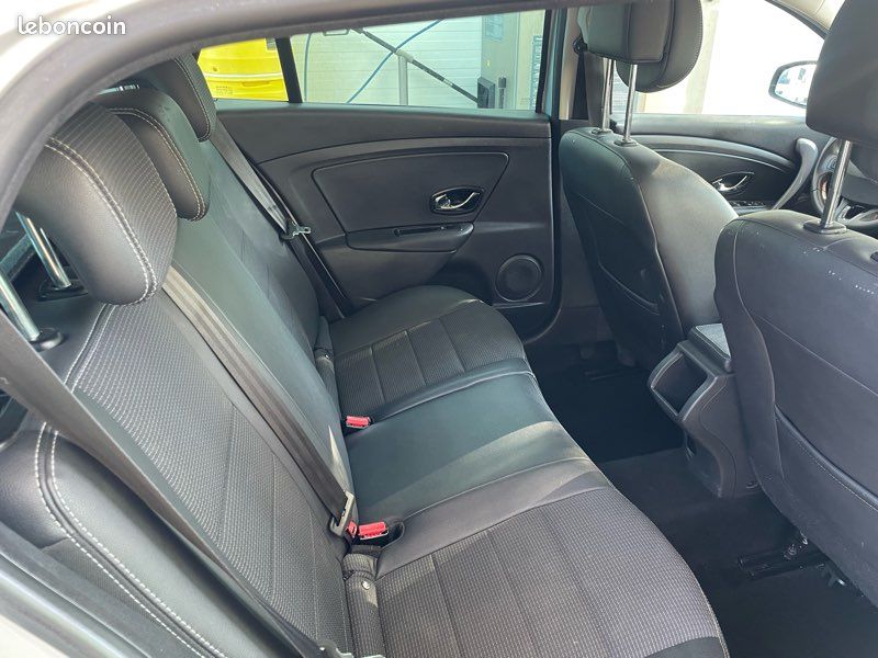 Megane iii estate 1.5 dci 110cv gt-line reprise possible (image 5)