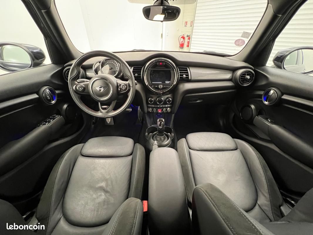 Mini 5 portes HATCH F55 LCI Cooper 136 ch BVA7 Finition John Works (image 11)