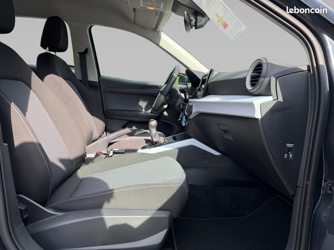SEAT Arona 1.0 TSI 95 ch Start/Stop BVM5 Copa (image 11)