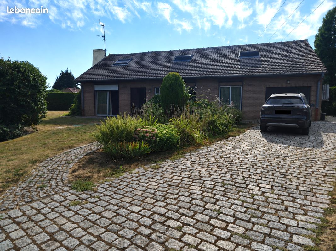 Maison 6 pièces 135 m² · à Fournes-en-Weppes · 135 m² · 460 000 €
