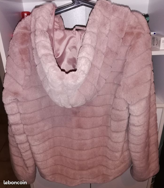 Manteau fourrure rose (image 2)