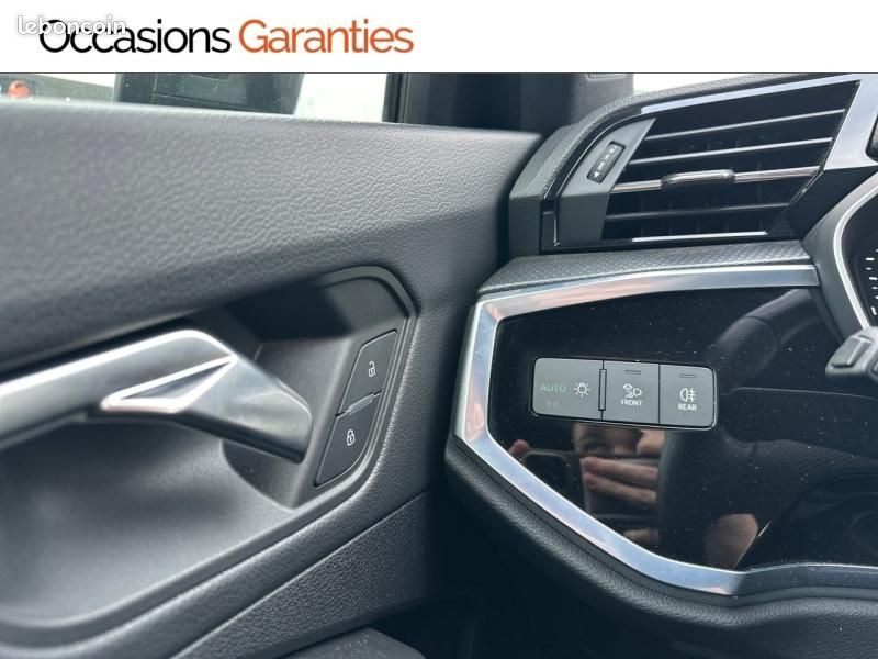 Audi Q3 Sportback 35 TFSI 150ch S line S tronic 7 (image 26)