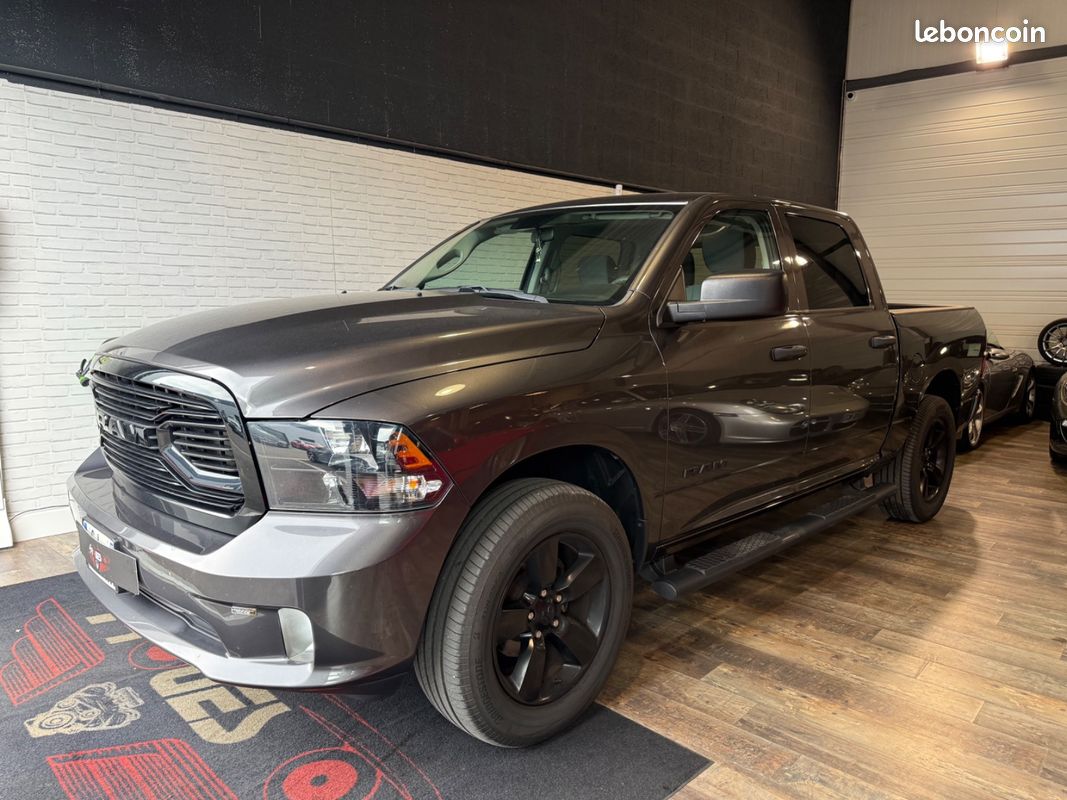 Dodge RAM 1500 4.7 V8 HEMI 401ch 1 ère main + TVA récupérable + Pas de Malus (image 2)