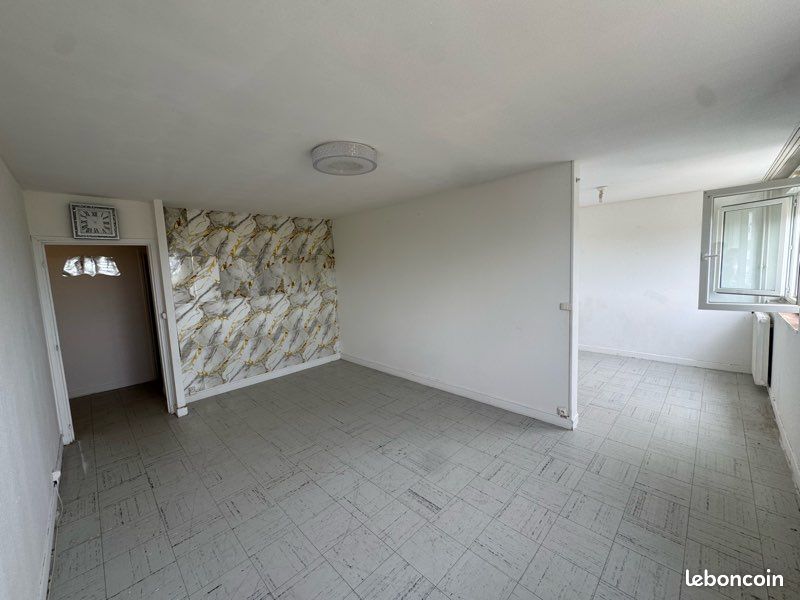 Appartement 2 pièces 59 m² · à Romilly-sur-Seine · 59 m² · 41 990 €