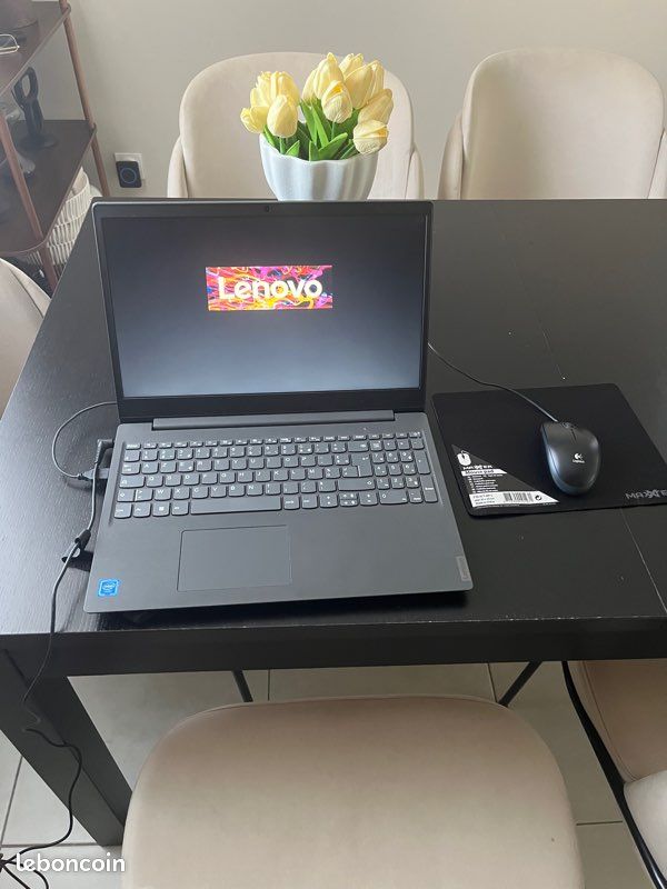 Pc portable LENOVO V15-IGL, CELERON N4020, 4G, 256G SSD,15.6