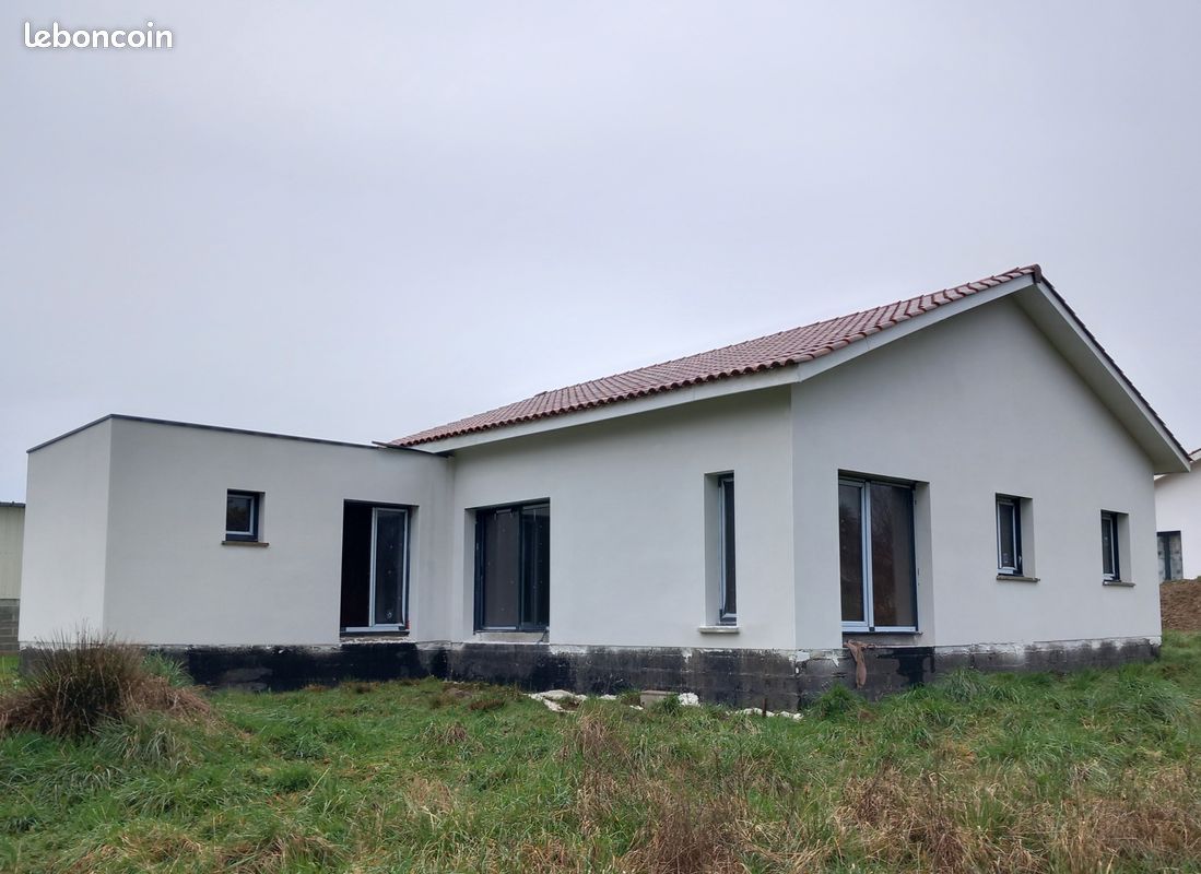 Maison 5 pièces 150 m² · à Sainte-Marie-de-Gosse · 150 m² · 220 000 €