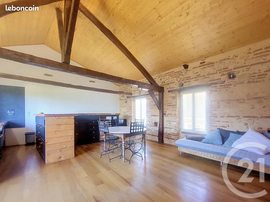 Maison 6 pièces 191 m² · à Daumazan-sur-Arize · 191 m² · 140 000 €