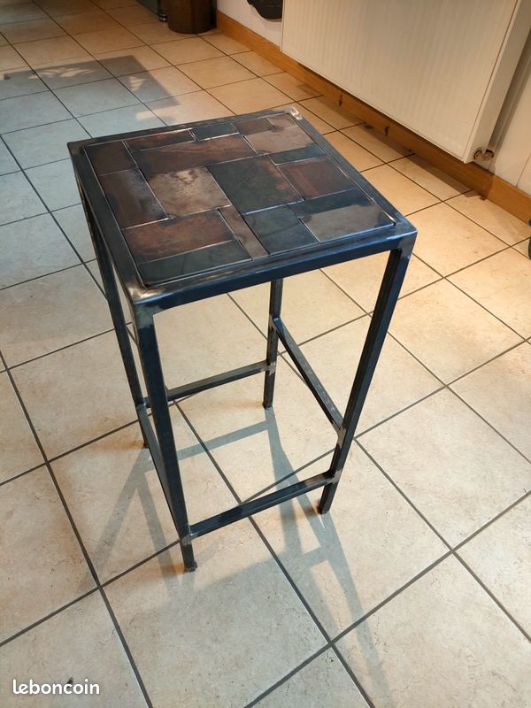 Tabouret et tabouret avec bois (image 2)